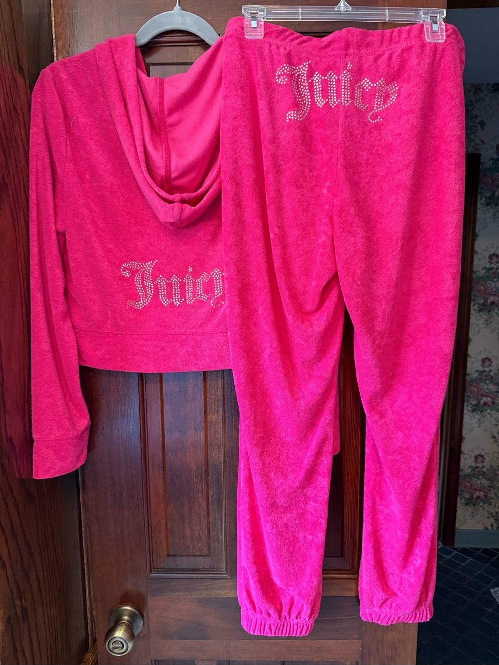 NWOT Juicy Couture Women’s' Hot Pink Hoodie & Jogger Casual Set L